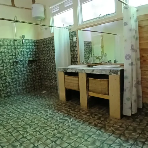 Deluxe Family Rooms