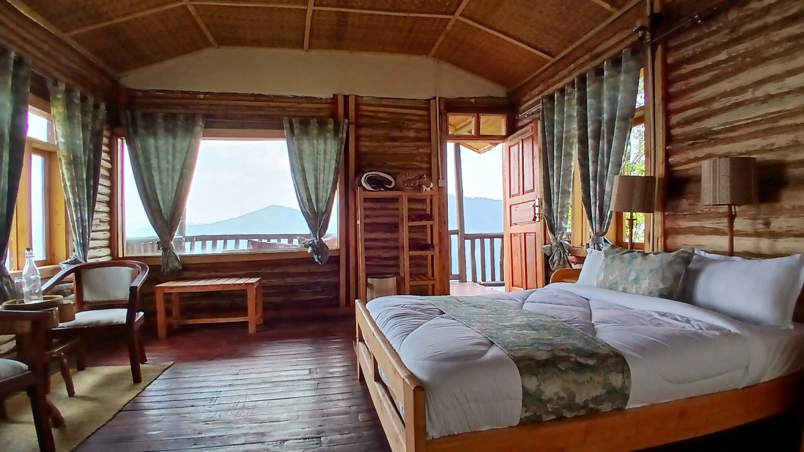 Deluxe Single Cottages